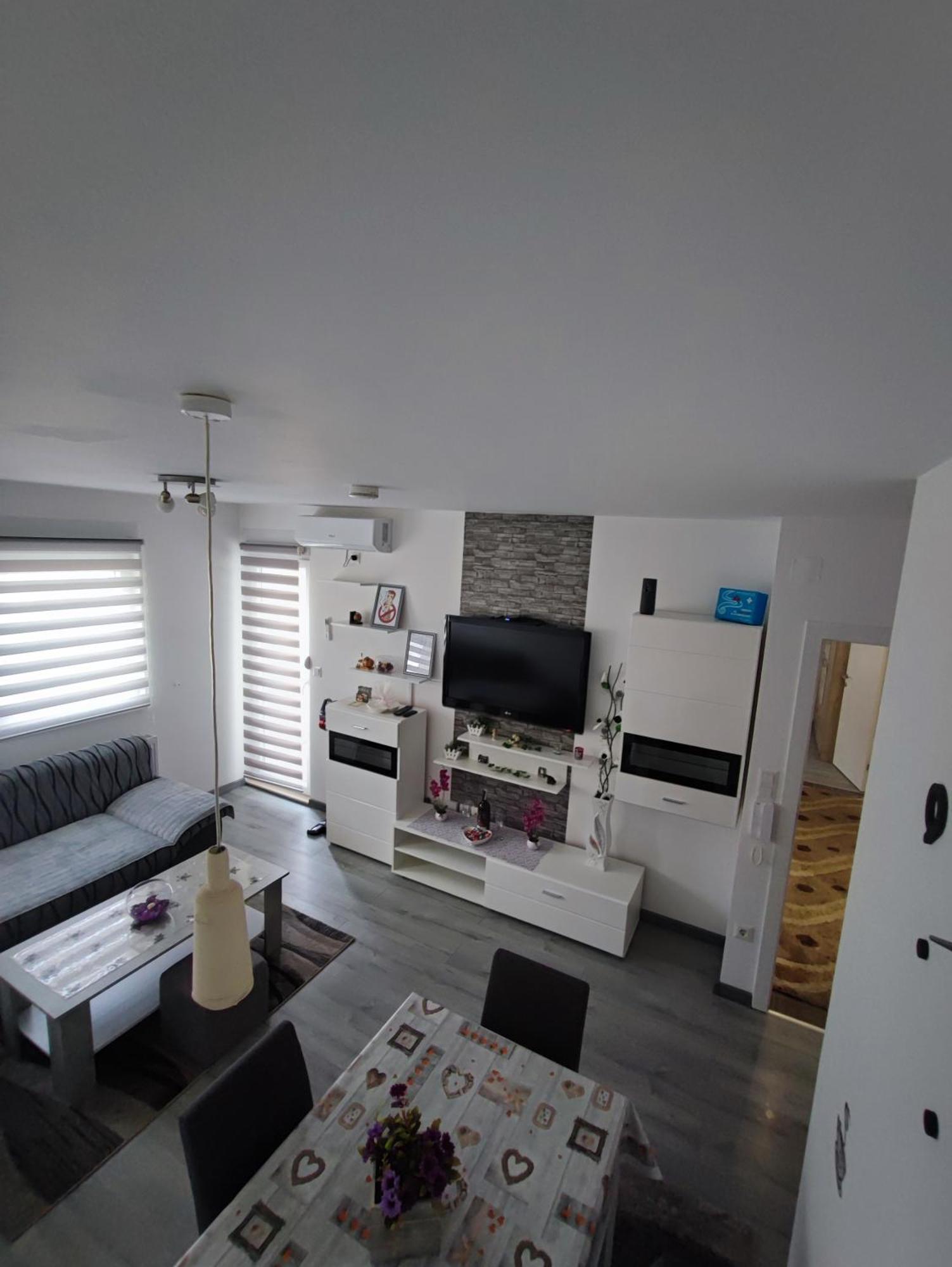Stan Na Dan Apartman Krisfil Prnjavor Extérieur photo