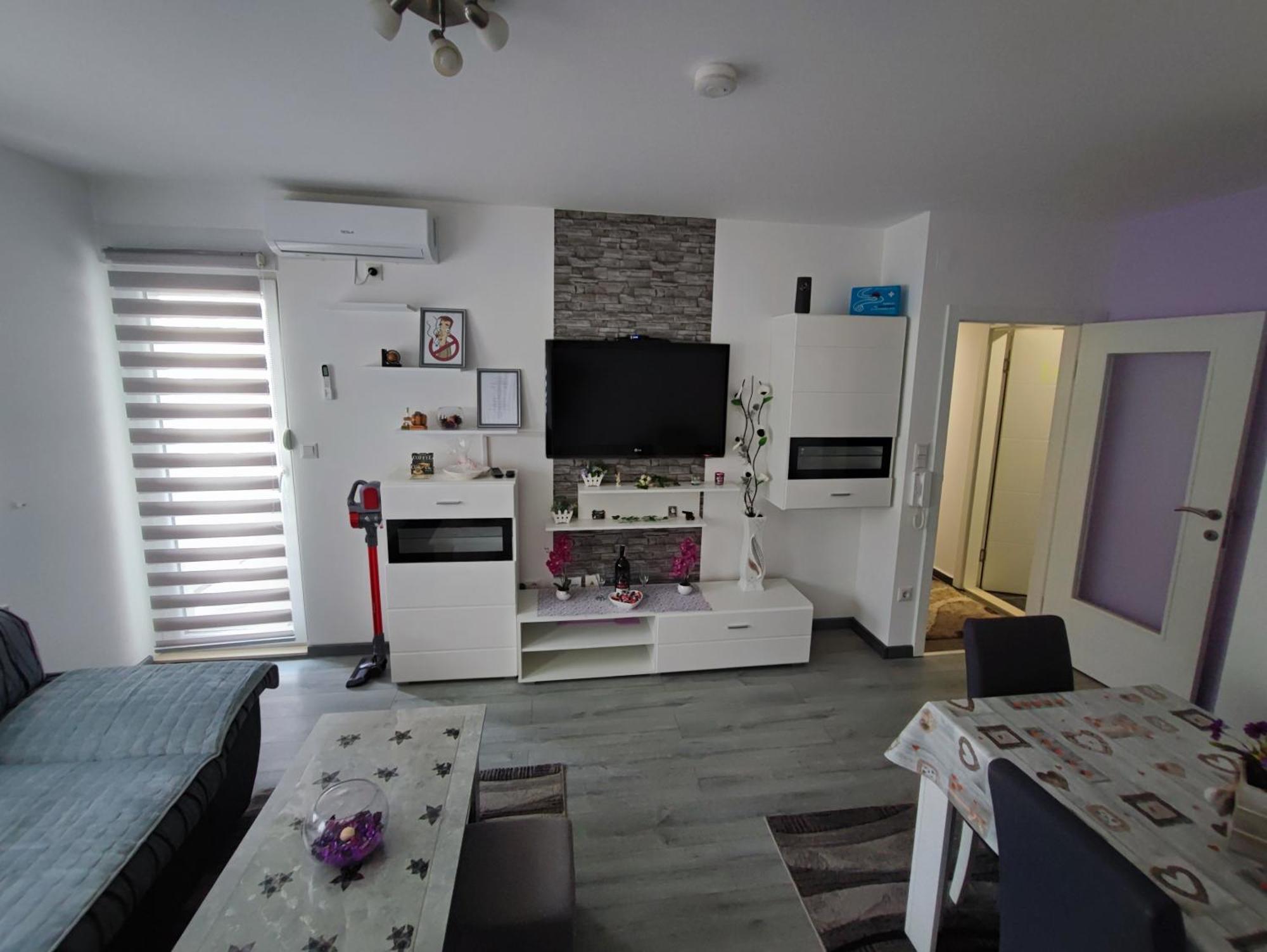 Stan Na Dan Apartman Krisfil Prnjavor Extérieur photo